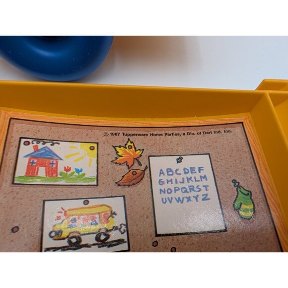 Tupperware Tuppertoys Yellow School Bus Convertible Classroom 1987 13 People - Picture 9 of 12